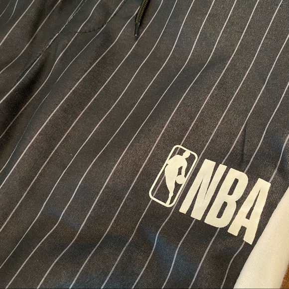 COPY - NBA Official Black Jogger Sweatpants with White Pinstripes Comfort Fit N… - Picture 5 of 9